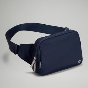 Lululemon large belt bag navy